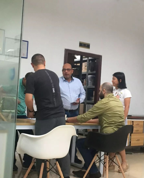 Warmly welcome Dr Ayman Khatib team from UAE to visit our factory